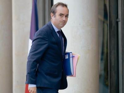 Macron nombra a Sébastien Lecornu como primer ministro de Francia