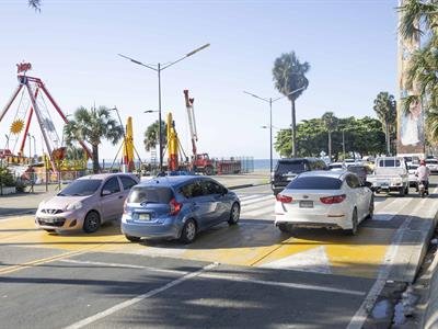 Calzada elevada reduce la velocidad en la George Washington