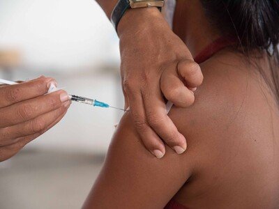 Piden cambiar idea de que las vacunas son un gasto