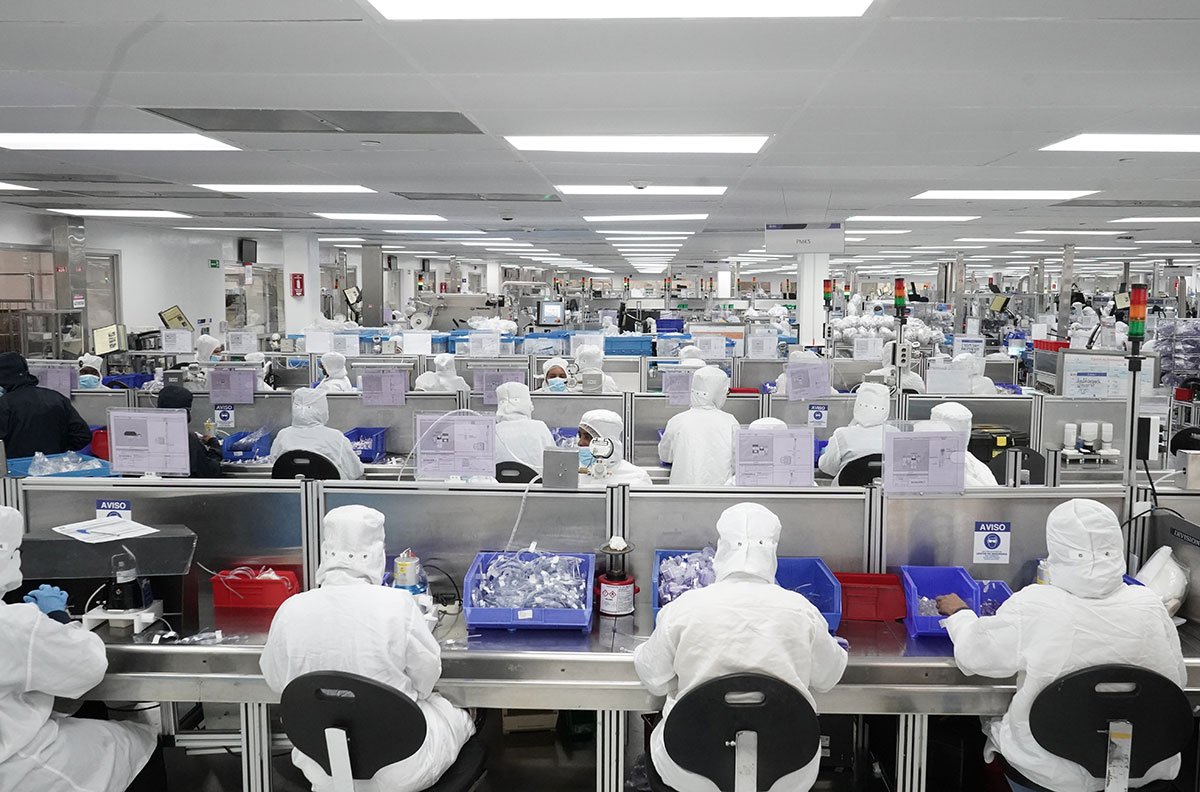 Análisis del empleo en zonas francas: predominio femenino en la fuerza laboral