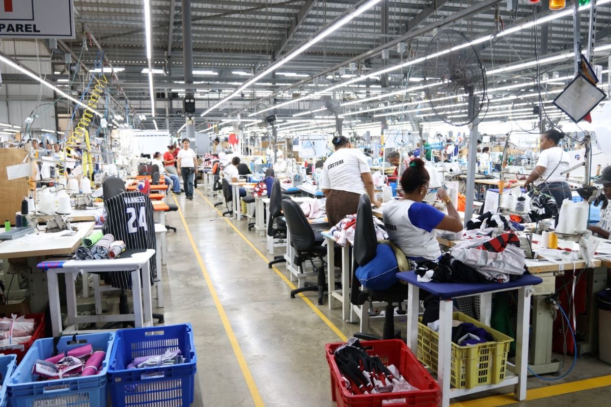 Tres provincias concentran la mayor parte de empleos en zonas francas de RD