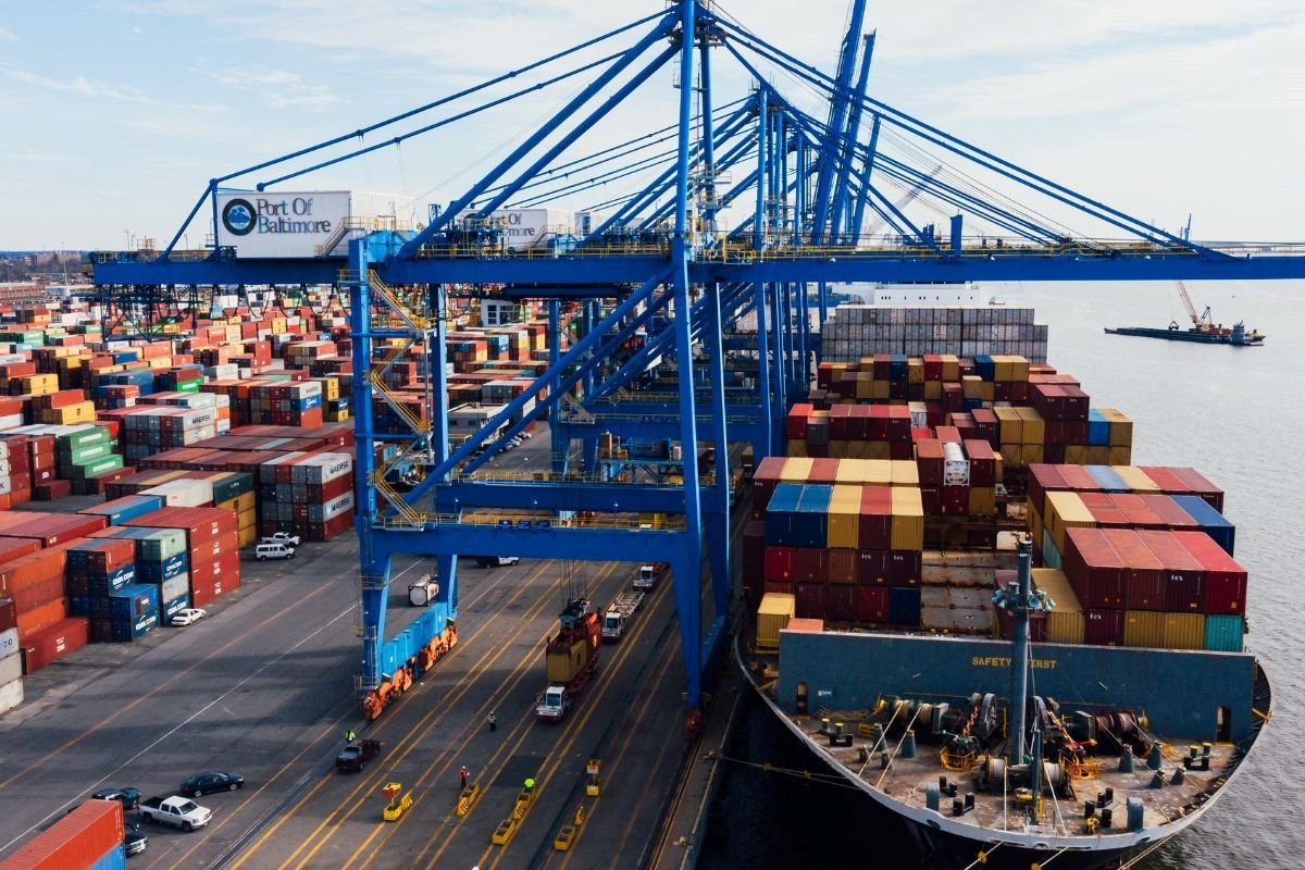 Aumento del 7.8% en importaciones dominicanas, superando los US$15,845 millones hasta junio de 2026