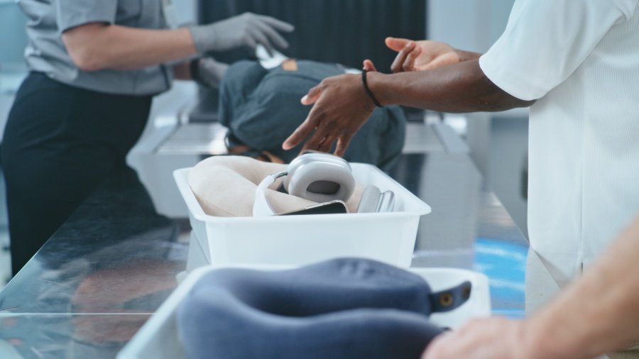 PUJ y SeeTrue introducen tecnología avanzada en controles para prevenir contrabando
