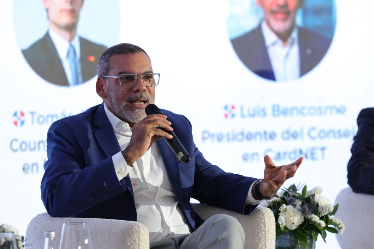 Impulsar los pagos digitales es fundamental para combatir la informalidad económica