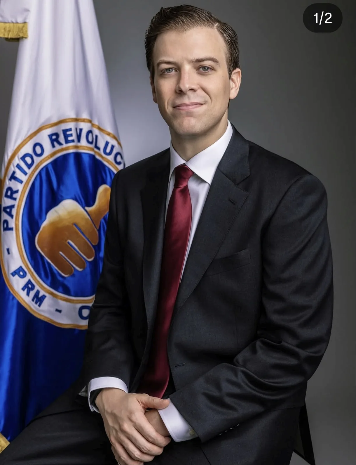 La dimisión de Garrigó Mejía: Una muestra de elegancia política y un desafío para el 2028