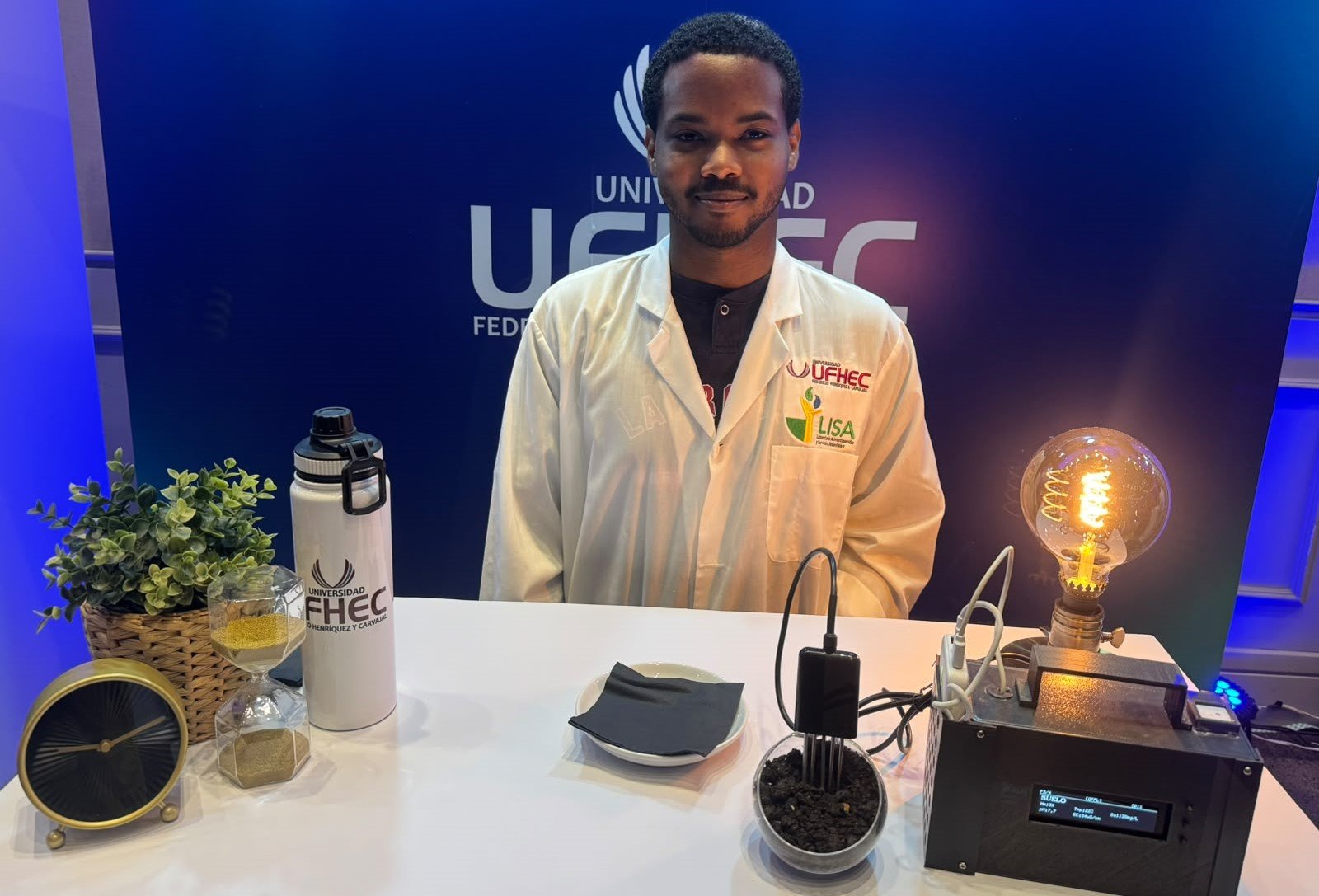 Innovador dispositivo de medición ambiental desarrollado en RD e Italia para el sector agrícola