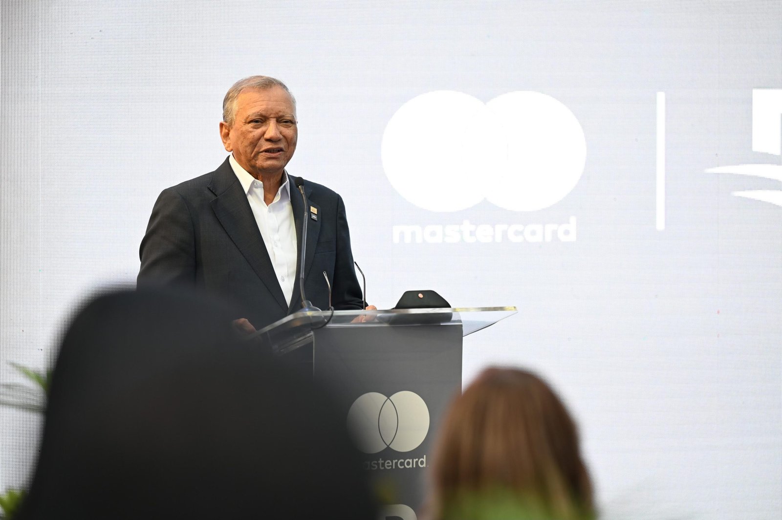 Banreservas y Mastercard introducen nueva tarjeta empresarial