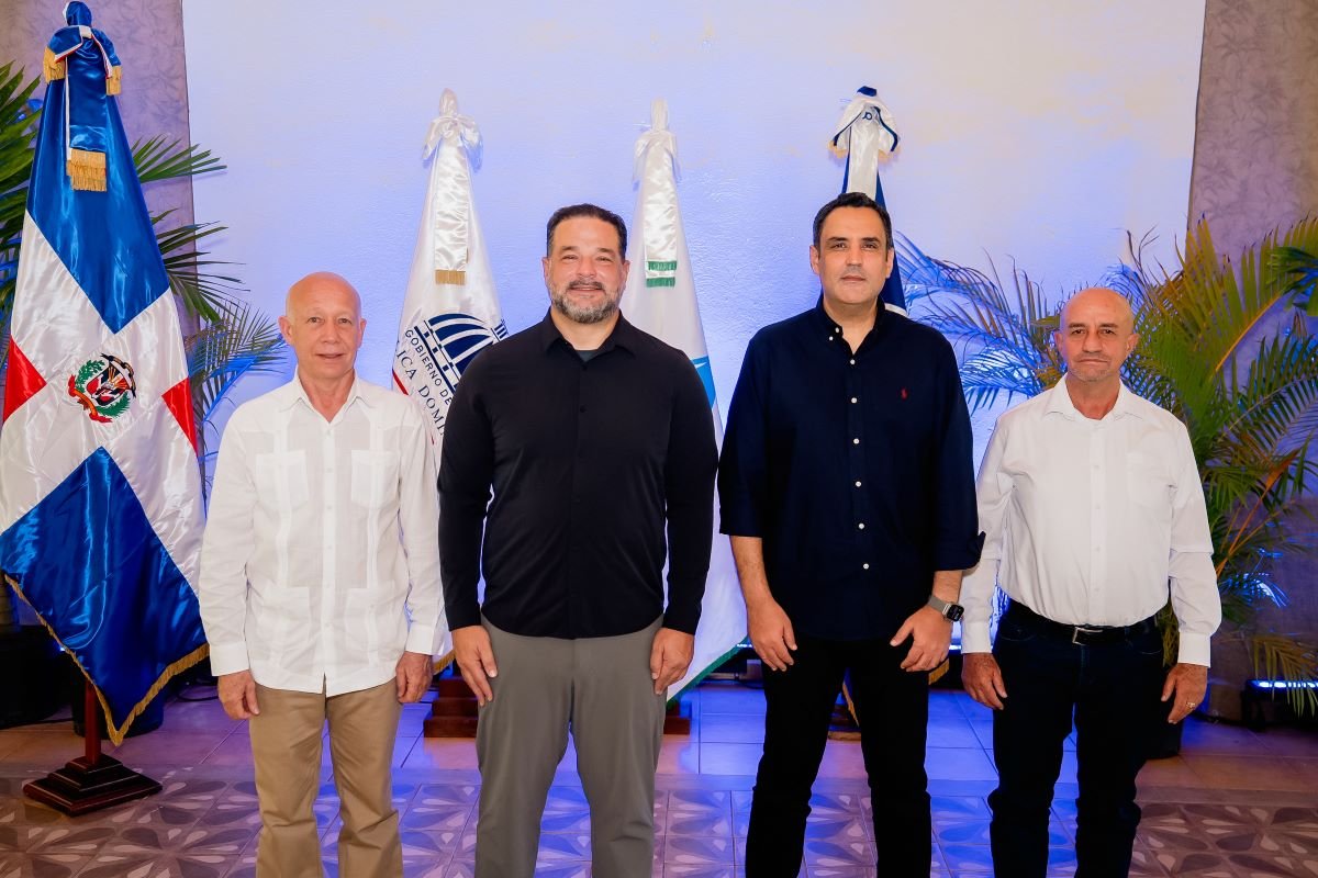 Ministerio de Medio Ambiente y Altice impulsan capacitación y supervisión ambiental mediante tecnología