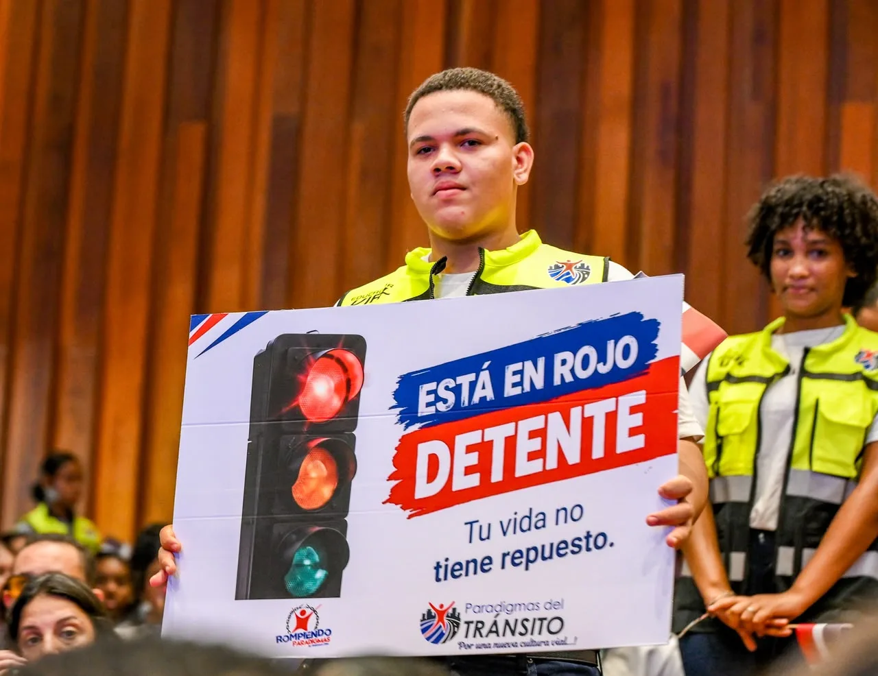 Robinson Díaz lanza «Paradigmas del Tránsito», un plan para cambiar la cultura vial en Santiago