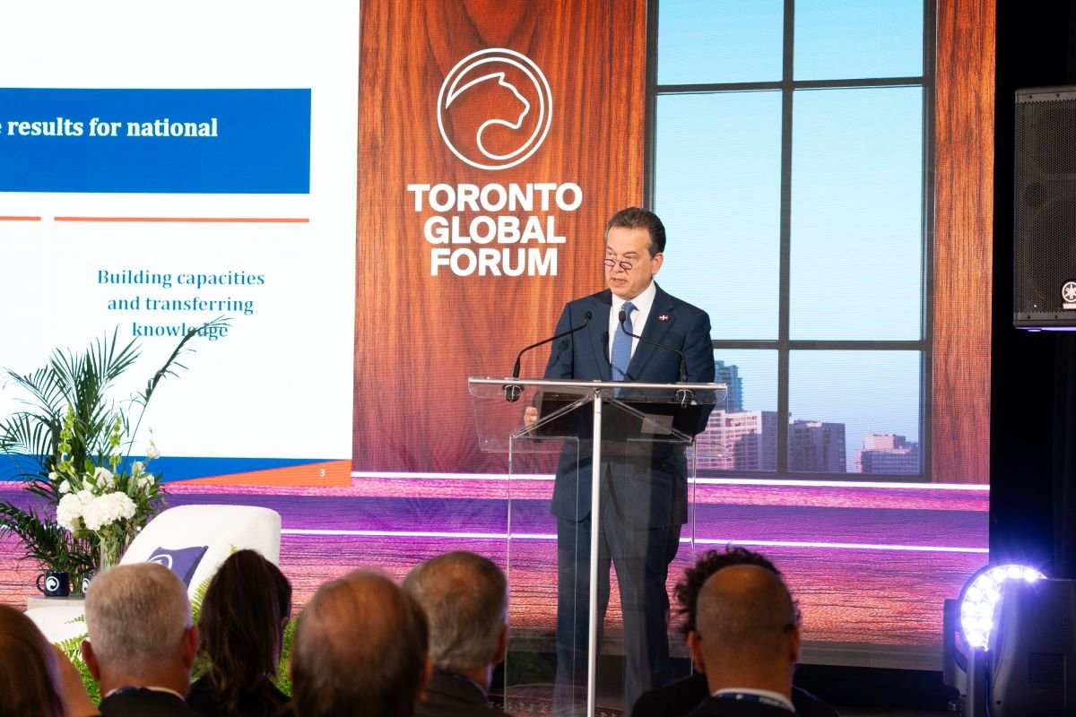 Ito Bisonó propone en Canadá expandir la cooperación económica con RD hacia tecnología y manufactura avanzada