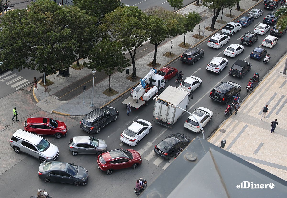 El Distrito Nacional presenta la más alta densidad de vehículos en el país