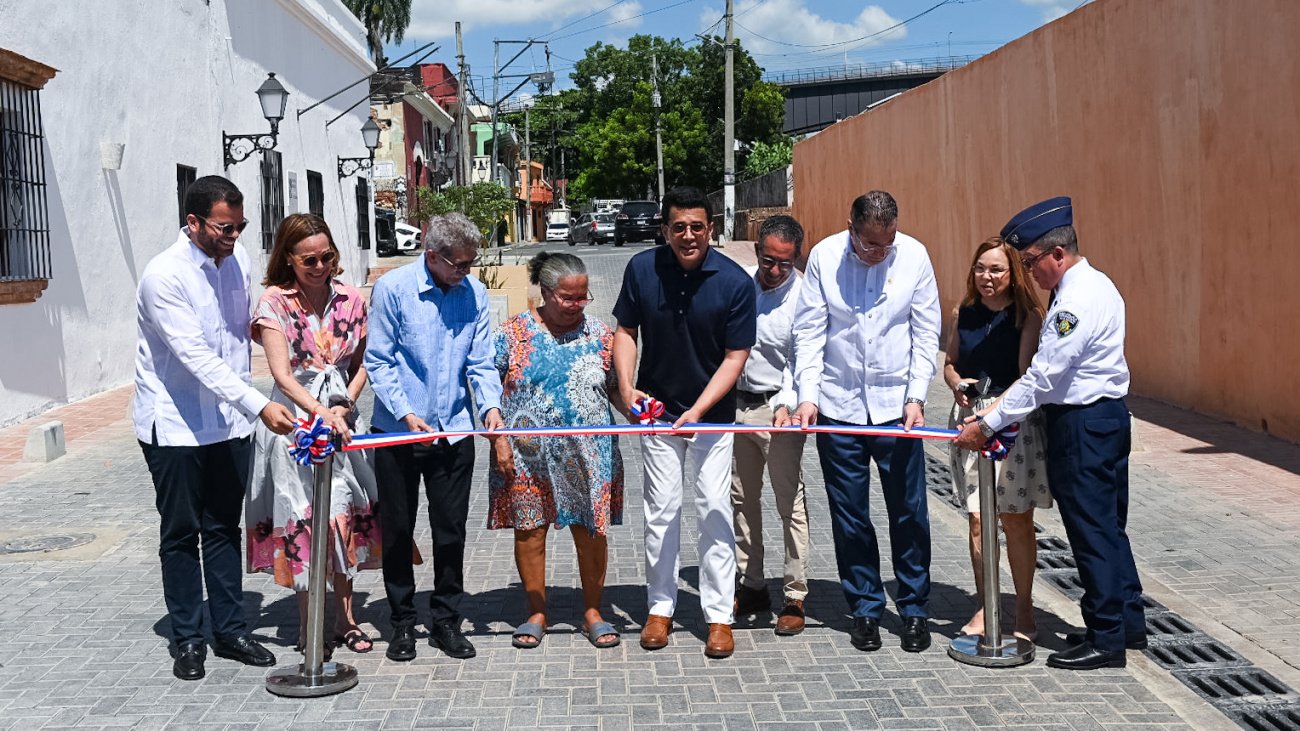 Entrega de calles rehabilitadas en la Ciudad Colonial con una inversión de RD$61.5 millones